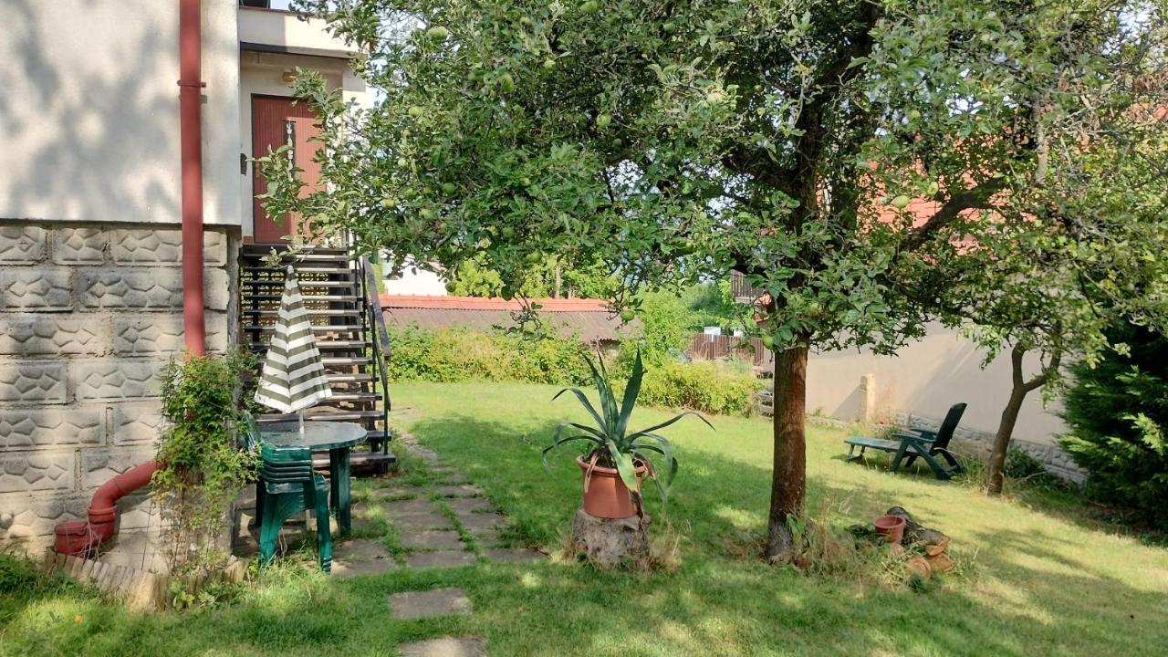 Prague Zbraslav Old Garden Διαμέρισμα Εξωτερικό φωτογραφία